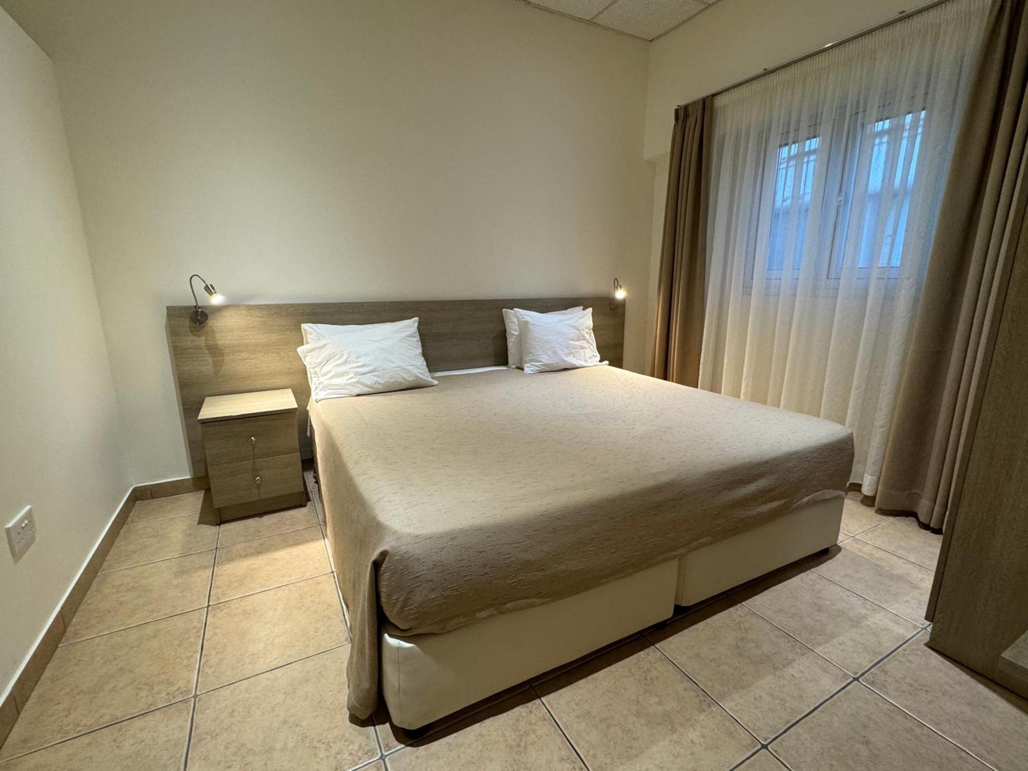 Topikos Apartments Ayía Nápa Extérieur photo