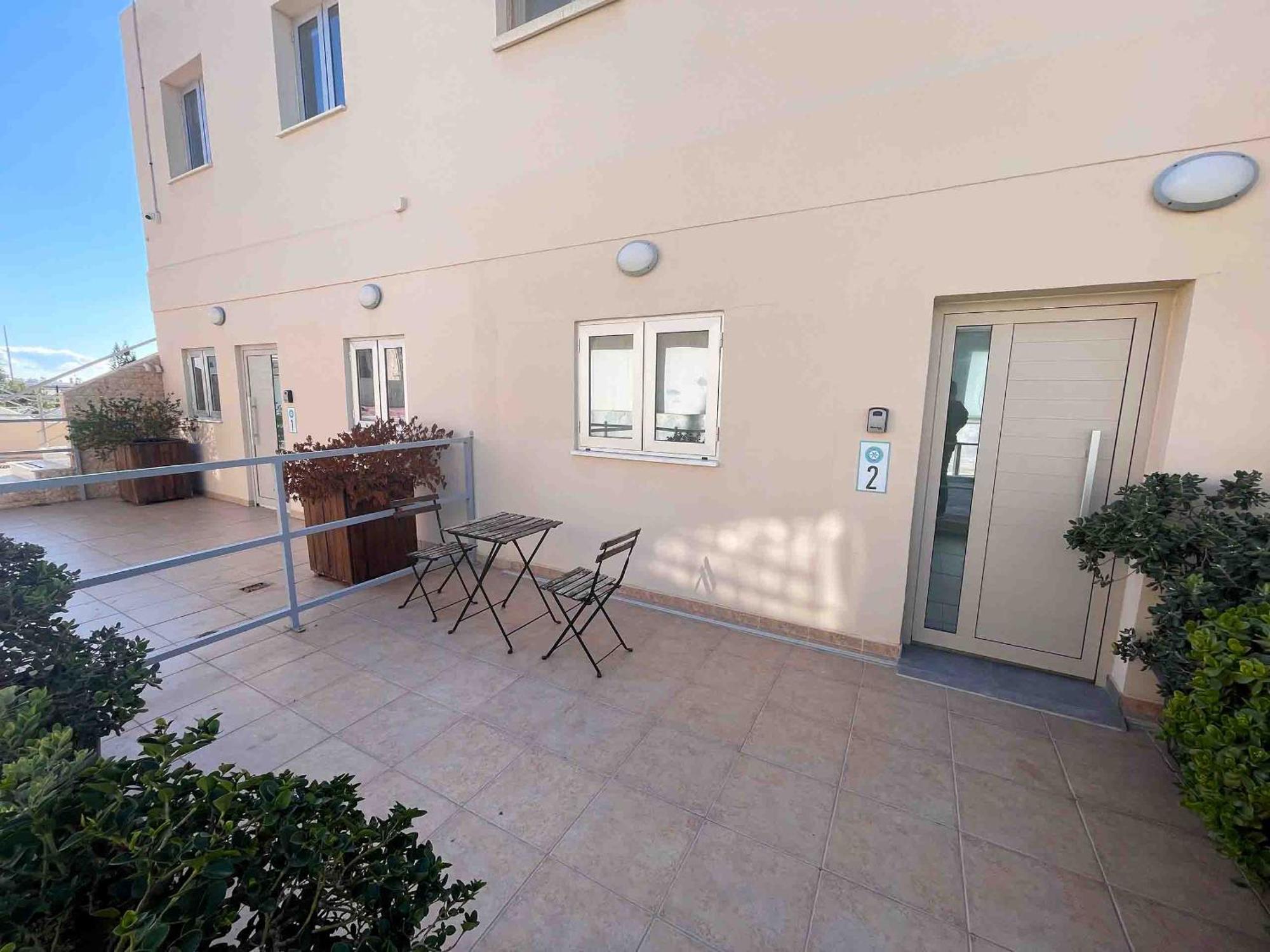 Topikos Apartments Ayía Nápa Chambre photo